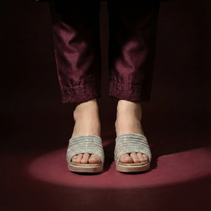 Zuecos y Mules GLISTENING DIAMOND CASCADE 719 G - Product Image 2