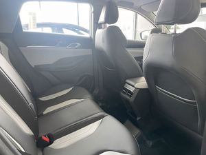 Voiture d'occasion Geely BinYue Cool SUV compacte essence 2024 de haute qualité, conduite à gauche - Product Image 4
