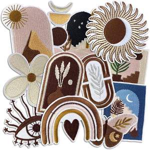 Insigne de vêtements en vrac Applique Designer Patch fer sur vente en gros 3D personnalisé coudre fer sur patchs de broderie brodés pour vêtements - Product Image 2