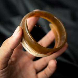 Brazalete en forma de cola rizada con cuerno de búfalo natural de diseño bohemio, brazaletes artesanales de lujo de Vietnam, venta al por mayor, se acepta personalizado - Product Image 2