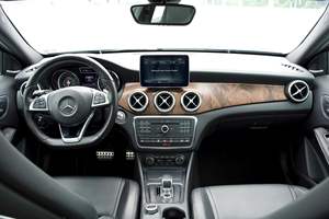 Mercedes-Benz AMG GLA45 Plus 2016 Usado en Buen Estado, Sin Accidentes, Volante a la Izquierda/Derecha - Product Image 4