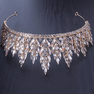 Logo personnalisé feuilles cristaux mariée <span class=keywords><strong>mariage</strong></span> diadème OEM/ODM couronnes de princesse pour Quinceanera strass couronne décorative en métal - Product Image 4