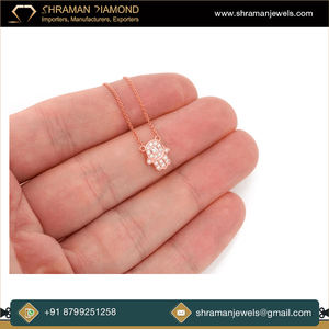 Diseño único de lujo Unisex joyería de moda 0,15 TCW 10K oro sólido personalizado Iced Out Hamsa mano Moissanite diamante colgante regalo - Product Image 4