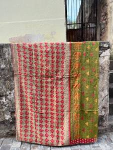 Edredón Reversible Kantha de Algodón Premium – Manta Hecha a Mano de Estilo Vintage para Camas Queen y King - Product Image 4