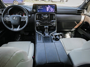 Usado Clean 2022 Lexu-s LX 600 Luxury - Product Image 3