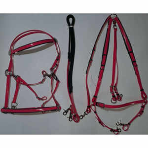 Plaque de poitrine de cheval en PVC de qualité supérieure réglable Tack équestre léger et durable pour l'équitation et l'entraînement - Product Image 1