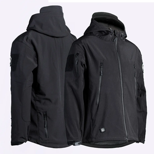 Veste Softshell d'hiver à capuche personnalisée de haute qualité, fabriquée directement en usine, imperméable, en toile, style aventure en plein air, manches contrastées - Product Image 1