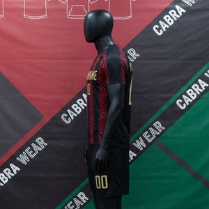 Ensemble de maillots de football personnalisés pour équipe de soccer, design sur mesure, short de match et d'entraînement, 100% polyester respirant, séchage rapide, anti-UV, extensible - Product Image 3