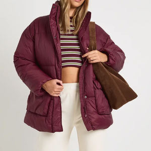 Veste matelassée d'hiver sur mesure / Prix de gros Logo personnalisé OEM Veste d'hiver Veste à bulles Veste matelassée pour femmes Veste d'extérieur - Product Image 1