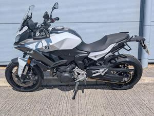 Motos deportivas BMW F 900 XR usadas en buen estado, de 2013 a 2025, en venta - Product Image 3