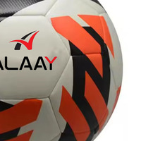 Ballon de football officiel Alaay, taille personnalisée, en cuir PU, cousu à la machine, durable pour l'entraînement, haute qualité, couleur et logo personnalisés