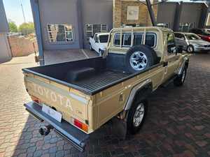 รถ SUV มือสอง ปี 2024 เครื่องยนต์ 8 สูบ เกียร์อัตโนมัติ 6 สปีด เบาะหนังคุณภาพสูง พวงมาลัยขวา/ซ้าย หลังคาซันรูฟ ขาย - Product Image 4