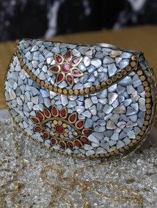 Diseño étnico de embrague mosaico con incrustaciones de piedra - Product Image 5