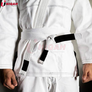 Venta al por mayor personalizable 100% algodón brasileño Jiu-Jitsu Kimono GI Premium Judo uniforme con tela duradera y característica elástica - Product Image 4