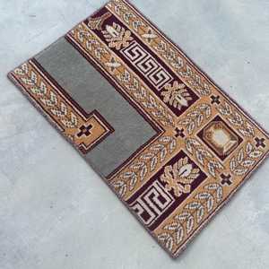 Tapis turc 1,3 x 2,1 pieds, petit tapis vintage, tapis patchwork marron gris - Product Image 2