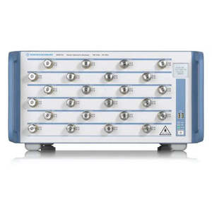Analizador de Redes Vectoriales Rohde&Schwarz TTLTES R&S-ZNBT de 8 a 24 Puertos, Rango de Frecuencia de 100 kHz a 40 GHz - Product Image 1