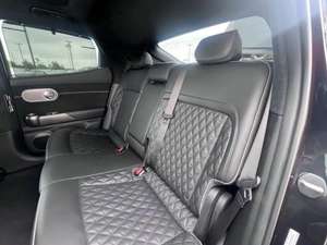 SUV 4 portes G V 60 haute performance 2023 d'occasion avec deux moteurs puissants, suspension avancée, charge rapide et intérieur luxueux - Product Image 3