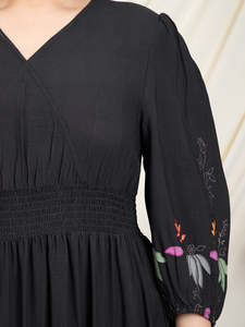 Floral Rayon Plus Size Tiered <b>Dress</b> for Women's V Neck 3/4th Sleeves Maxi <b>Dress</b> Summer Western Party Casual Wear Stylish <b>Dress</b> - Product Image 3