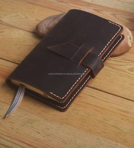 Étui de protection pliable en cuir véritable de luxe style vintage pour carnet, rechargeable, avec support d'écriture et organisateur - Product Image 5