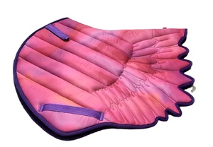 Tapis de selle anglais de dressage personnalisable pour chevaux Doublure en polycoton avec impression par sublimation Logo Design - Product Image 3
