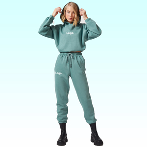 Venta al por mayor logotipo personalizado 2023 primavera señoras recortada Sudadera con capucha cordón Conjunto Polar mujer sudadera conjunto chándal con logotipo personalizado conjunto de 2 piezas - Product Image 4