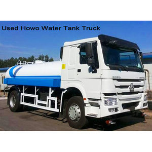Camion-citerne d'eau Howo 4x2 d'occasion avec moteur diesel, réservoir en acier pour le stockage de GPL et d'huile - Product Image 2