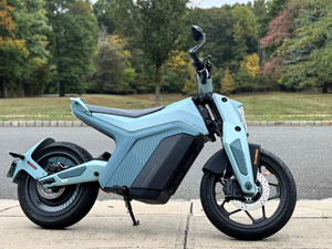 มอเตอร์ไซค์ไฟฟ้าความเร็วสูง150cc 4จังหวะ72V สำหรับ Pro มอเตอร์ไร้แปรงถ่าน - Product Image 4