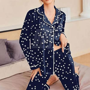 Pijama de Mujer de Alta Demanda, Tela Suave, Corte Relajado, Ideal para Dormir y Descansar - Product Image 4