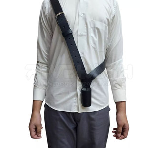 Porta Banderas de Cuero con Diseño Elegante y Construcción Resistente, Ideal para Eventos y Presentaciones Profesionales - Product Image 4