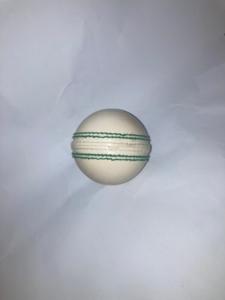 บอลคริกเก็ตสังเคราะห์สำหรับฝึกเล่นคริกเก็ตบอล Cp โพลีลูกคริกเก็ตในร่ม/กลางแจ้งผลิตจากปากีสถาน - Product Image 6