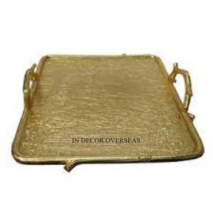 Bandeja para servir chocolates en forma de rectángulo de metal de la mejor calidad chapada en oro de alta calidad grabada por diseñador floral a un precio impresionante - Product Image 5