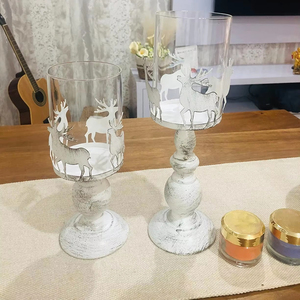 Bougeoir de renne sur le thème de Noël avec couvercle en verre pour centre de table de décoration intérieure ou affichage saisonnier - Product Image 1