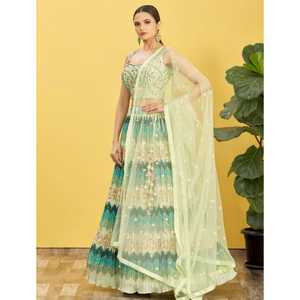 ชุด lehenga choli ในฝันสำหรับงานเลี้ยงสังสรรค์ในฝัน lehenga จีบหรูหราพร้อมเสน่ห์ขี้เล่น - Product Image 1