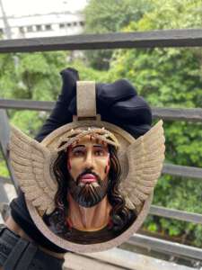 Colgante de Jesús con Incrustaciones de Moissanita: Joyería Hip Hop de Plata 925 - Product Image 5