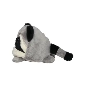 Marionnettes personnalisées Schmoozies en forme de raton laveur, jouets promotionnels personnalisables - Product Image 6