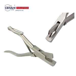 Certifié CE ISO Cerahi' CVIAS CV-020 Encocheur d'oreille en forme de V, U, W, T pour vache, mouton, porc, chien - Toutes tailles - Product Image 1