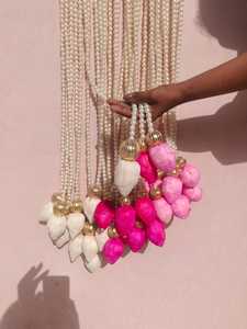 Perla pesada de 4 pies con guirnaldas de loto Sola Wood Lotus Buds Bead colgante de pared para decoración de Kalyanam y Golu - Product Image 2