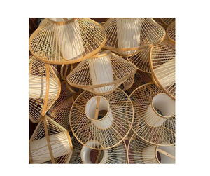 โคมไฟไม้ไผ่ทำมือจากเวียดนามขายส่งโคมไฟระย้าธรรมชาติระดับพรีเมียมเหมาะสำหรับตกแต่งบ้านและสินค้าส่งออก - Product Image 1