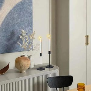 Metal Craft Iron <b>Black</b> Desktop <b>Candlestick</b> Living Room Decoration Small Candle Holders Simple Fashion Candle Light Mold - Product Image 1