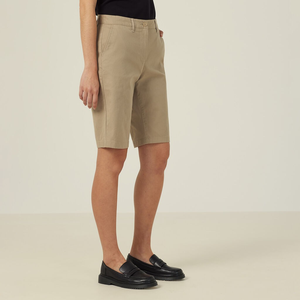Shorts Chino para Mujer, Logotipo Personalizado, Ropa Deportiva, Tela Suave como la Mantequilla, Ligera como el Aire, Máximo Estiramiento para Flexibilidad y Comodidad Durante Todo el Día - Product Image 2