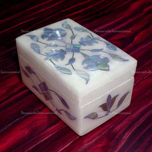 Best Quality Mother of Pearl Decorative <b>Jewellery</b> <b>Box</b> for Girls <b>Jewellery</b> Storage <b>Box</b> Available for Sale in India - Product Image 1