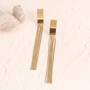<span class=keywords><strong>Orecchini</strong></span> Personalizzati con Nome all'Ingrosso, Placcati in Oro 18k, Acciaio Inossidabile, <span class=keywords><strong>Orecchini</strong></span> Lunghi a Nappina per Donne - Product Image 2