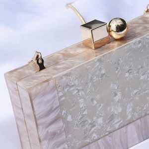 Bolso de Mano de Resina para Mujer, Diseño Floral Pulido a Mano, Clásico, Simple y Elegante, con Aspecto de Mármol, para Bodas y Eventos Nocturnos - Product Image 3