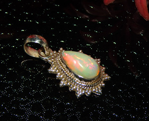 Dijes de Plata de Ley 925 con Ópalo de Fuego Etíope, Chapado en Oro Rodio Vintage, para Mujer, Aniversario, Cantidad al por Mayor - Product Image 1