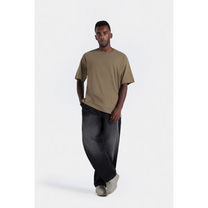 Vente en gros de t-shirts unisexes Kadia pour hommes, personnalisés, 100% coton, manches courtes, coupe ample, style gothique, anti-plis, imprimés en sérigraphie - Product Image 6