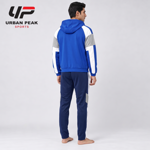 Conjunto Deportivo Cómodo para Hombre con Cintura Ajustable con Cordón, Acabado de Tela Suave y Corte Relajado para el Movimiento Diario - Product Image 3