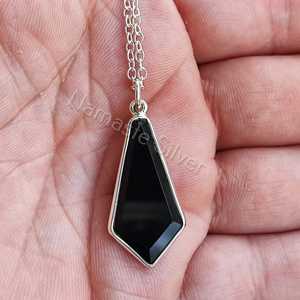 Collar con Colgante de Ataúd de Ónix Negro en Plata de Ley Hecho a Mano, Estilo Gótico, Colgantes y Amuletos Finos - Product Image 4