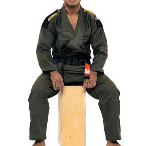Oferta Especial: Nuevo Kimono Profesional de BJJ, Conjuntos de Uniforme 100% Algodón, Personalizable, Ligero, de Secado Rápido y Transpirable TREBO - Product Image 5