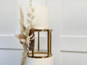 Base para Pastel Dorada Minimalista, Perfecta para Fiestas de Cumpleaños, Bodas, Exhibición de Postres y Fotografía, Venta al por Mayor desde India - Product Image 3