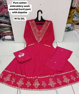 Conjunto de Kurti y Pantalón Anarkali de Algodón Étnico de Moda para Mujer, Estilo Indio, con Bordado Intenso, para Bodas, Fiestas y Festividades, Venta al por Mayor - Product Image 6